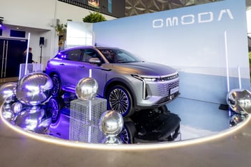 Dit nieuwe automerk valt ineens massaal in de smaak ...