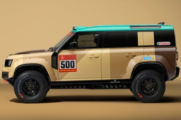 Land Rover Defender Dakar D7XR