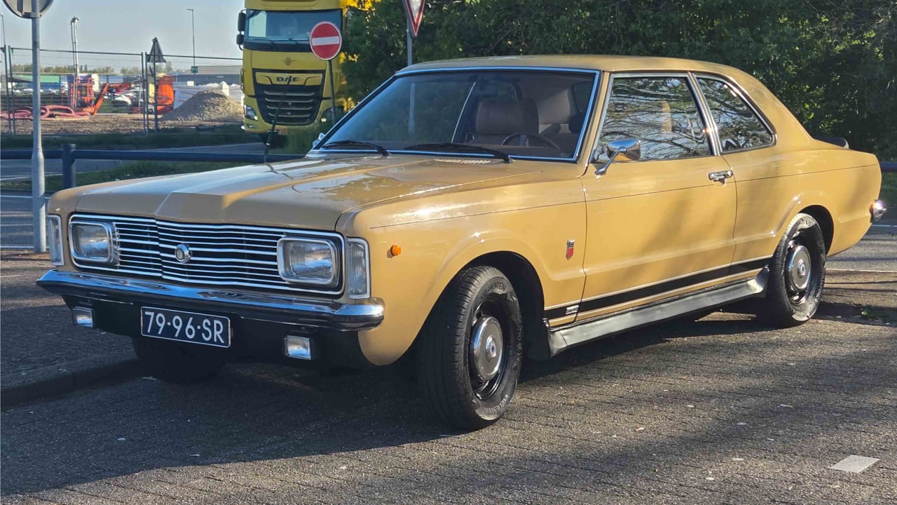 Gespot: een Ford Taunus uit 1971 ...