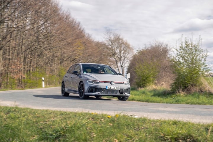 Top 25: dit zijn de populairste individueel geïmporteerde auto’s ...