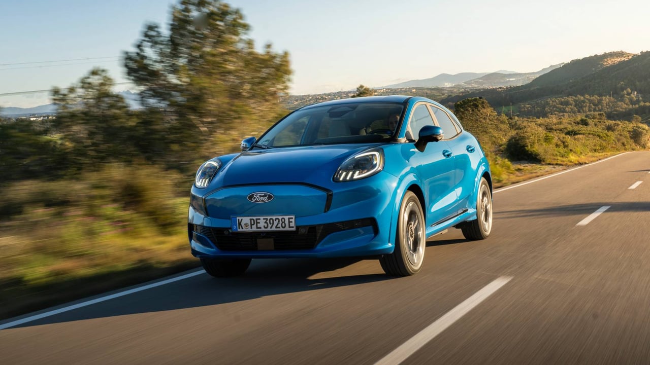 Wat kies jij? Of zelf langer sturen, of lekker handsfree cruisen? Ford Puma Gen- ...