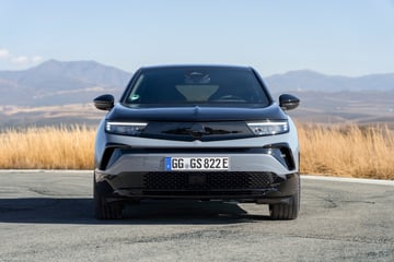 Review – Opel Mokka GSE (2025), is hij echt zo sensationeel? ...