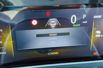 Review – Opel Mokka GSE (2025), is hij echt zo sensationeel? ...