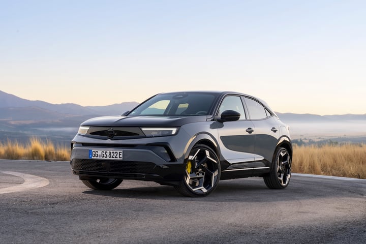 Review – Opel Mokka GSE (2025), is hij echt zo sensationeel? ...