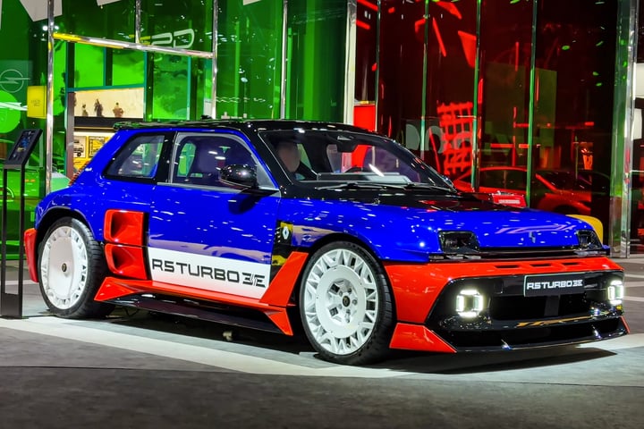 Renault 5 Turbo 3E op de Autosalon van Brussel 2026