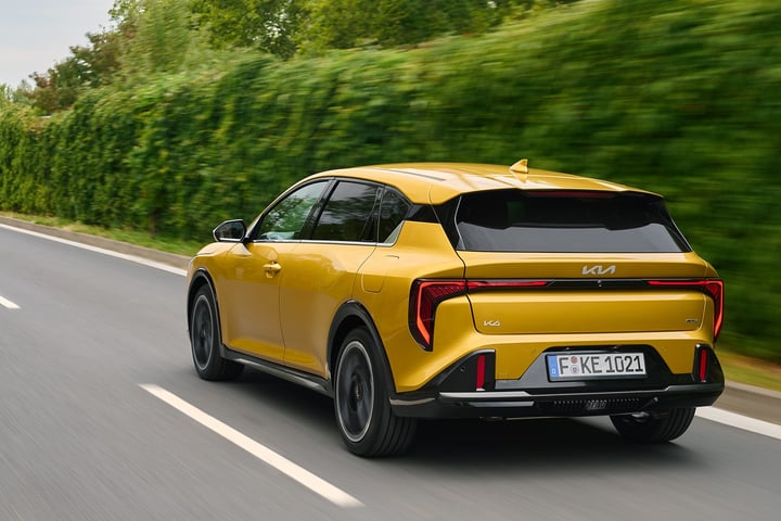 Prijzen Kia K4: pak die rekenmachine er maar bij ...