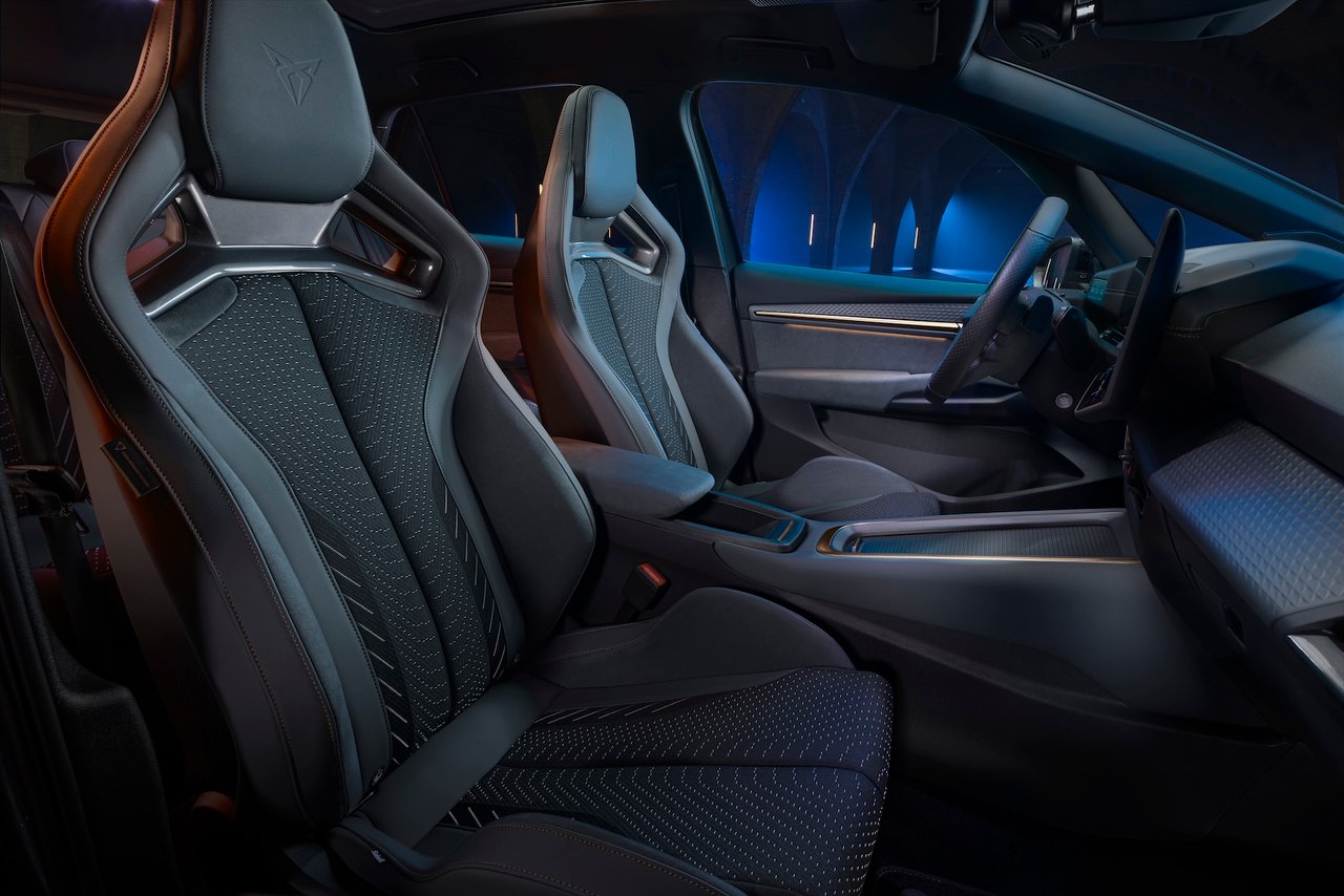 Stoelen in de Cupra Born 2026