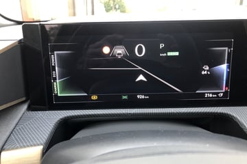 Review – Lancia Ypsilon Electric (2025) ...