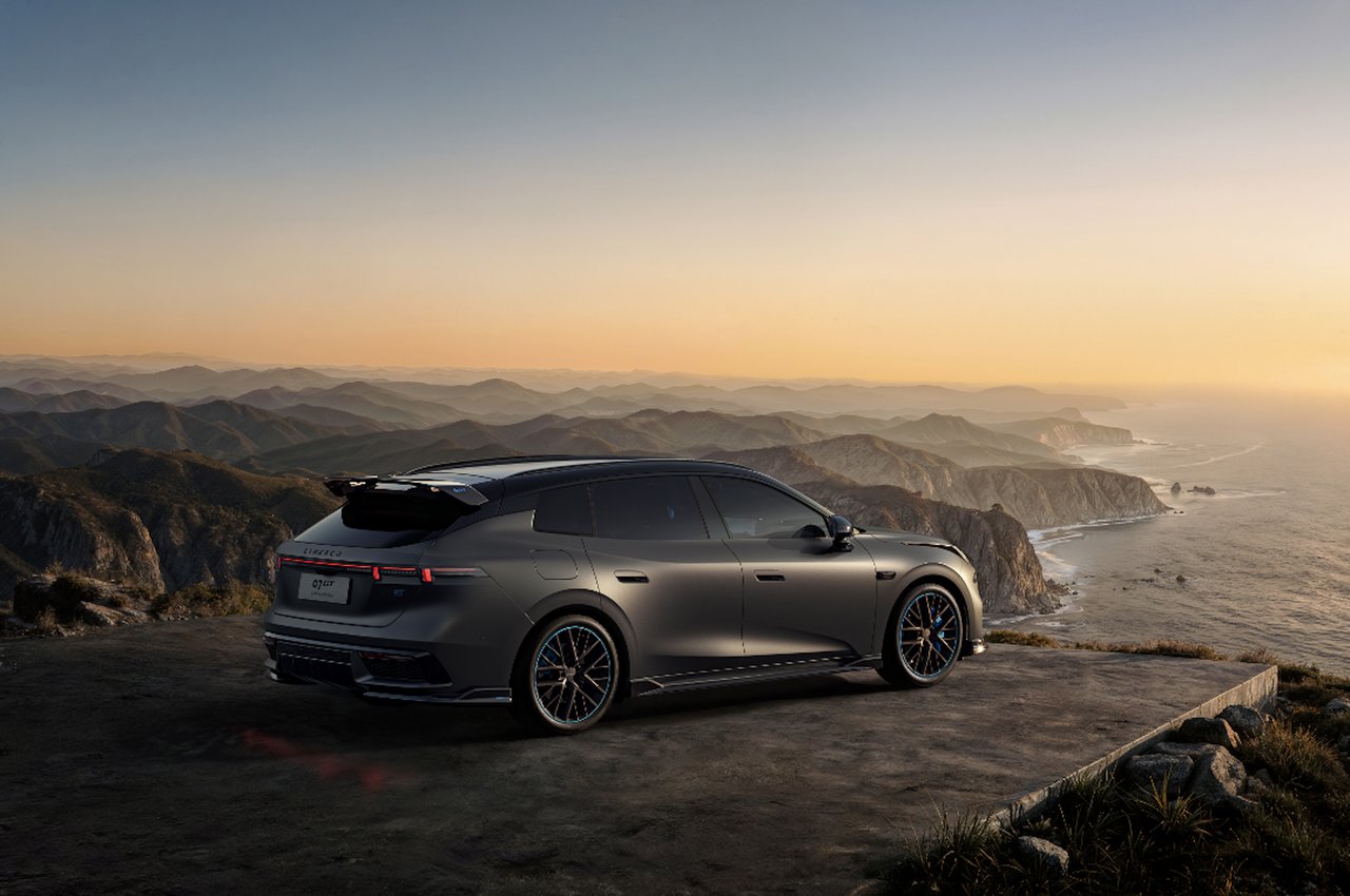 Lynk&Co 07 GT