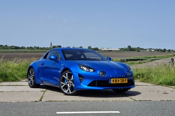 Review – Alpine A110 (2026) ...