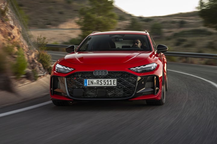 Nieuwe Audi RS 5 is de PHEV van de duivel ...
