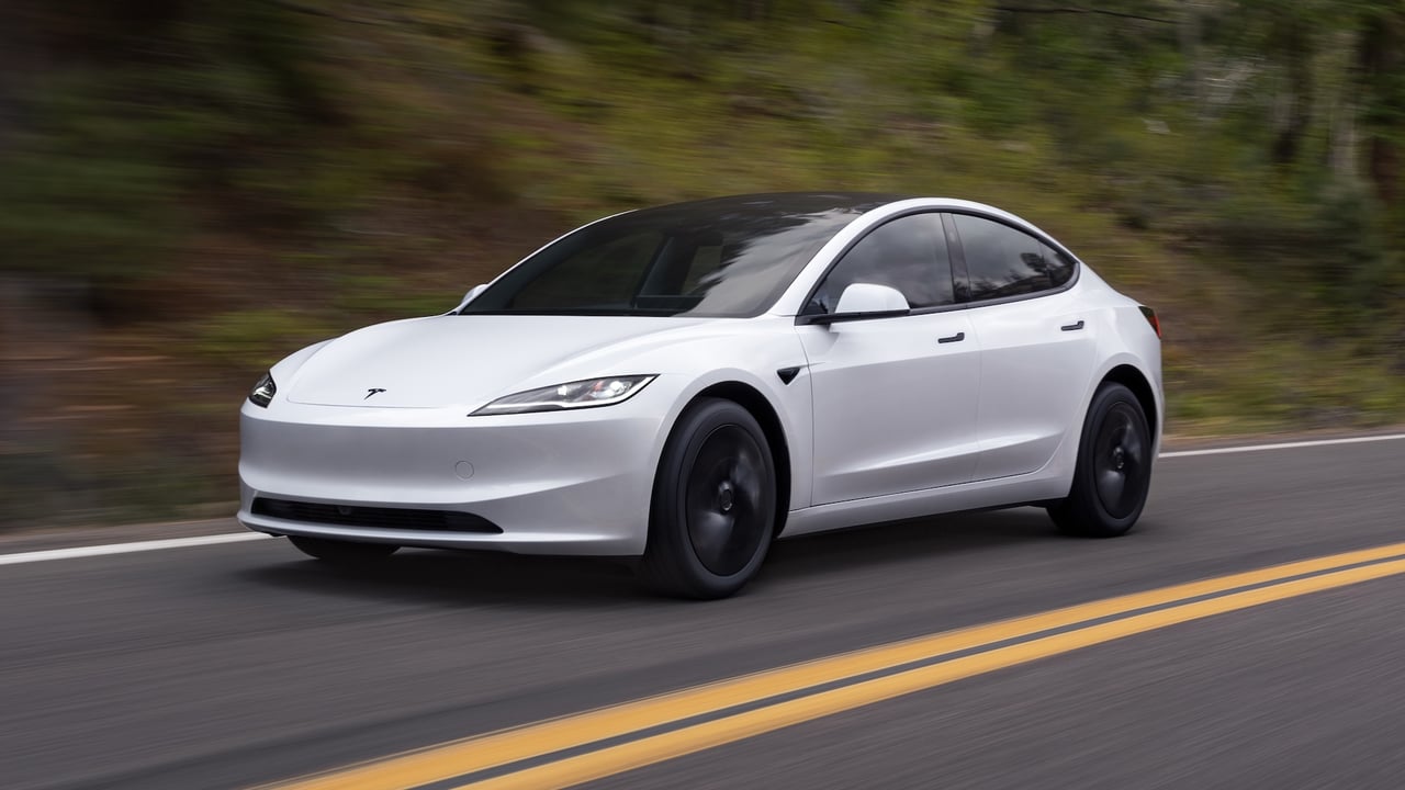 Tesla Model S Standard