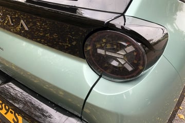 Review – Lancia Ypsilon Electric (2025) ...