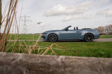 Nog één keer genieten van een atmosferische V8: Ford Mustang Convertible ...
