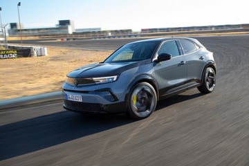 Review – Opel Mokka GSE (2025), is hij echt zo sensationeel? ...