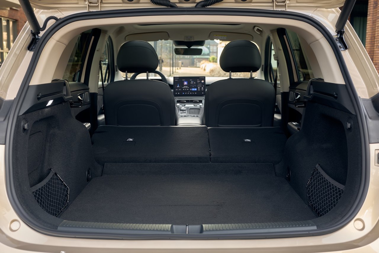 De bagageruimte van de MG S6 EV