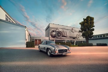 140 jaar automobiel, 130 jaar transport, 100 jaar Mercedes-Benz: een jubileumjaar vol magische momenten.